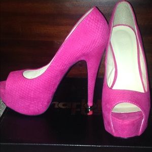 Fuchsia Suede Pumps